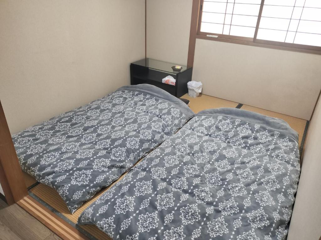 ベッドルーム
Dhomë gjumi