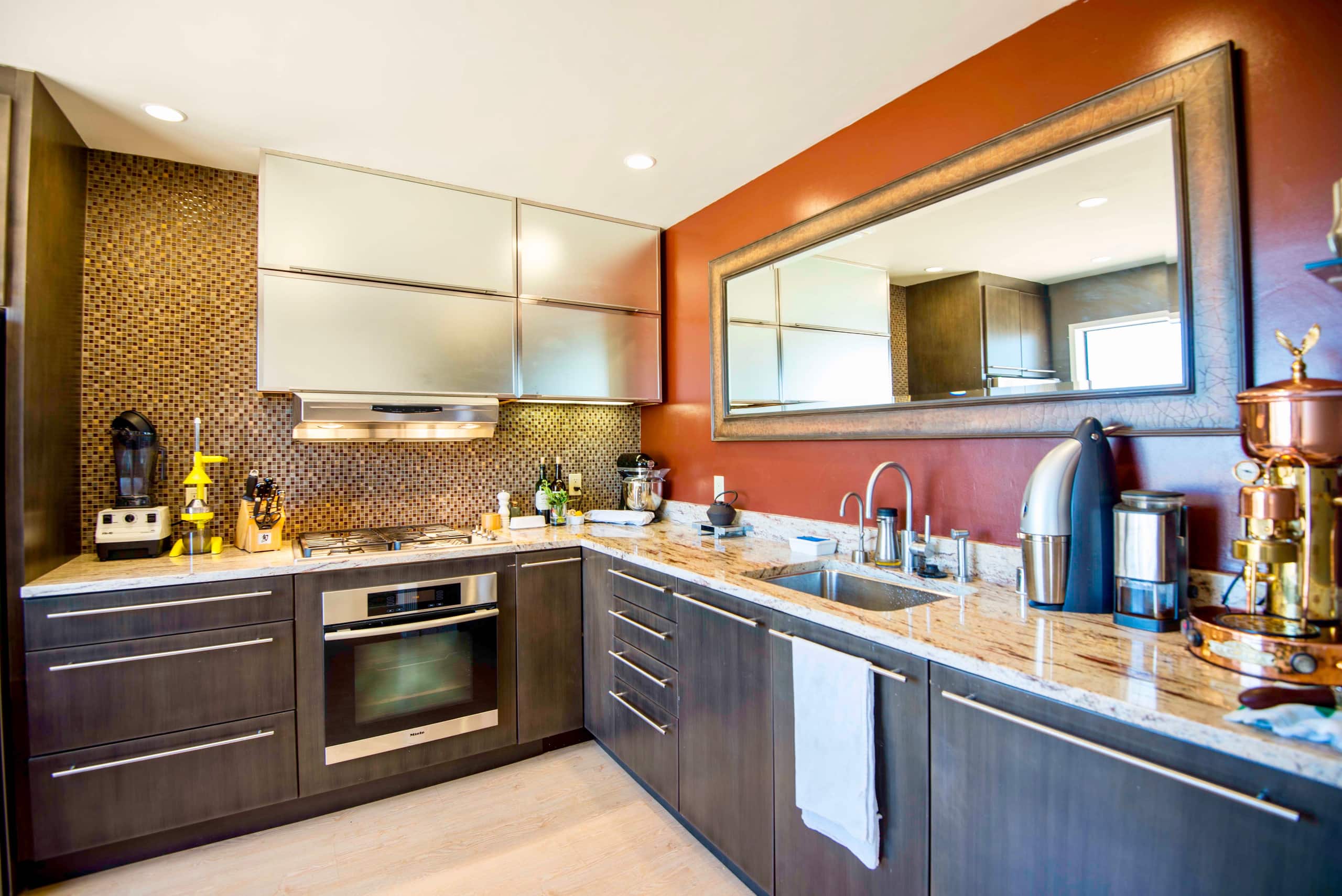 Condo in San Francisco · ★4.77 · 1 bedroom · 1 bed · 1 bath - Image 12