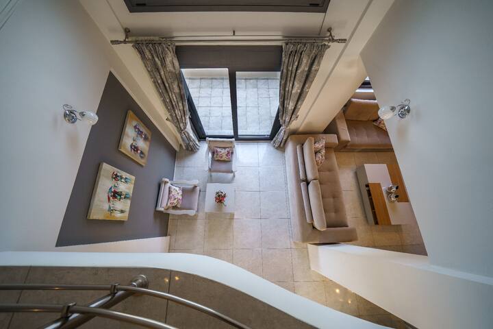 Aether Breeze Villa gallery image 3