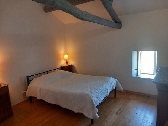 Spálňa s manželskou posteľou 2