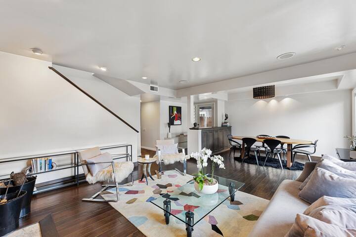 Chic Family Beach Home on Coveted Walk Street gallery image 4