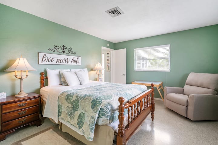 غرفة النوم 1