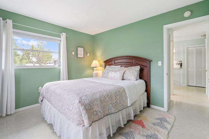 غرفة النوم 2