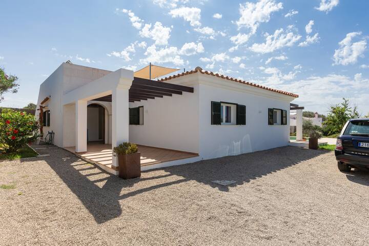 Villa Maravilla, Heatable pool, rooftop with views gallery image 3