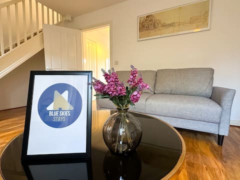 Aidan Retreat by Blue Skies Stays