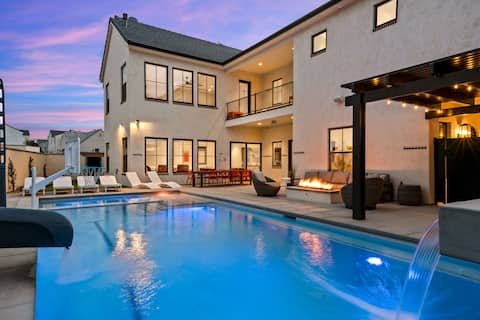 Family & Golf Retreat • Private Pool+Spa •7 Suites