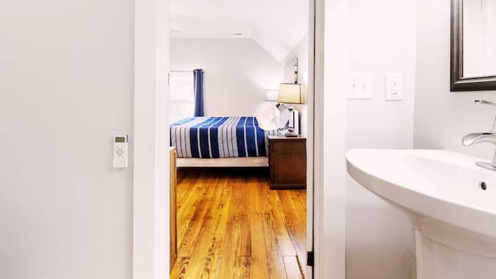 Salle de bain Jack et Jill à l'étage