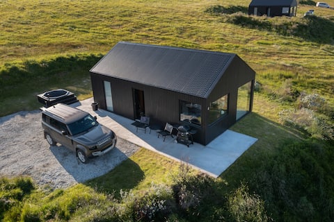 Svartaborg Luxury Villa in quiet valley with views