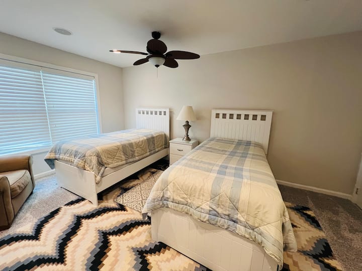 საძინებელი 4