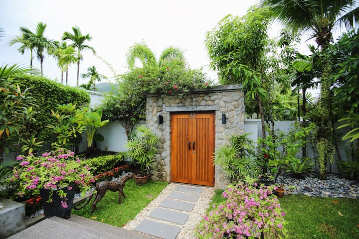 Roominger managed Airbnb listing 2
