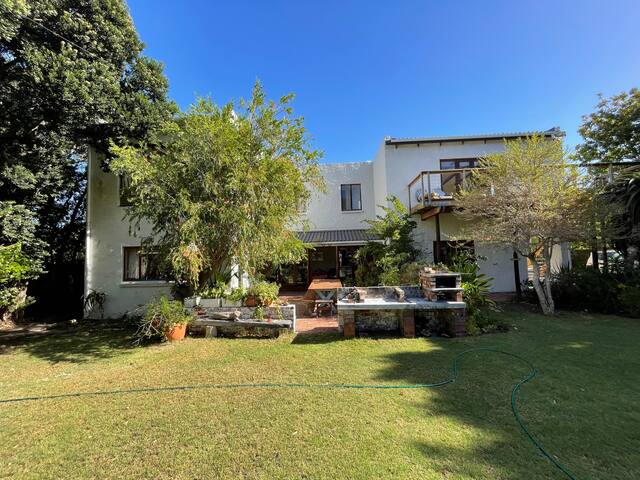 Raven’s Nest by Noordhoek Nests gallery image 3