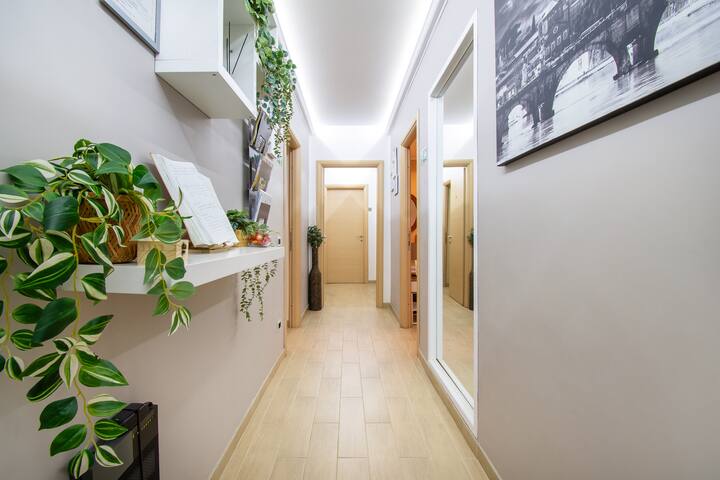 Next stop St Peter Rome – Apartment gallery image 5