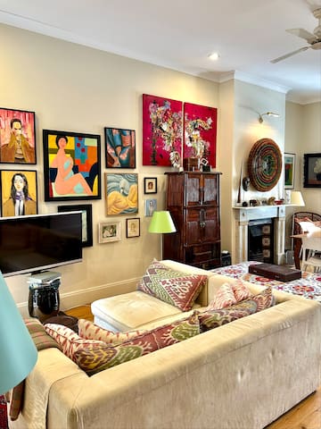 Art-Filled Designer Terrace in Chic Woollahra