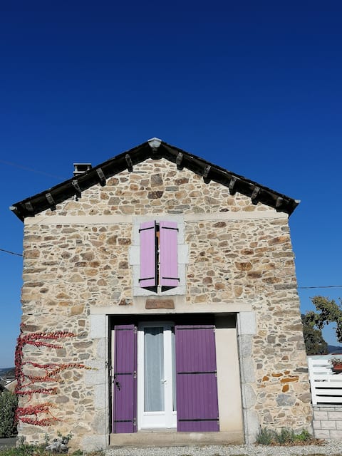 Le Mas Gîte and its year-round hot tub