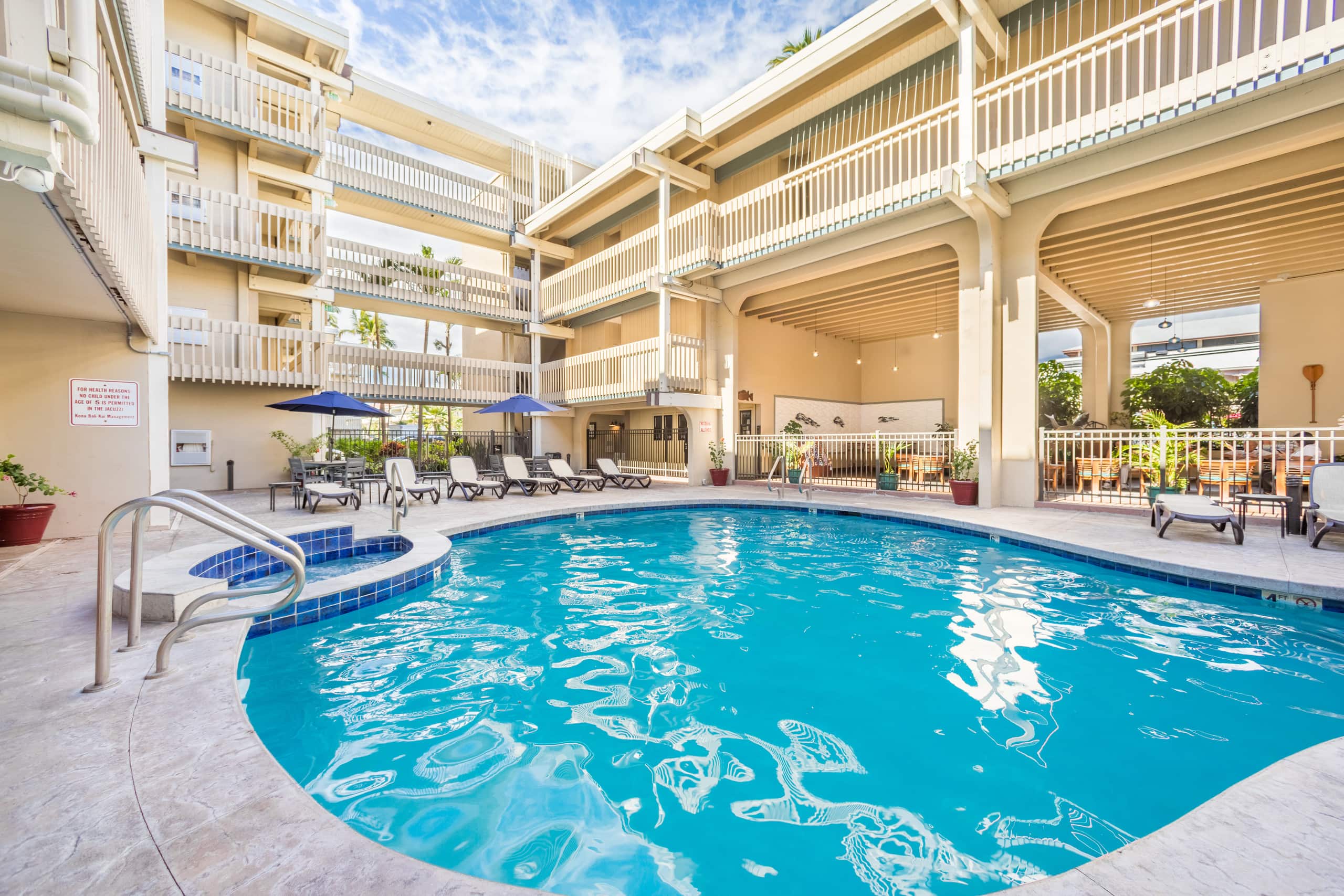 Condo in Kailua-Kona · ★4.91 · Studio · 1 bed · 1 bath - Image 30