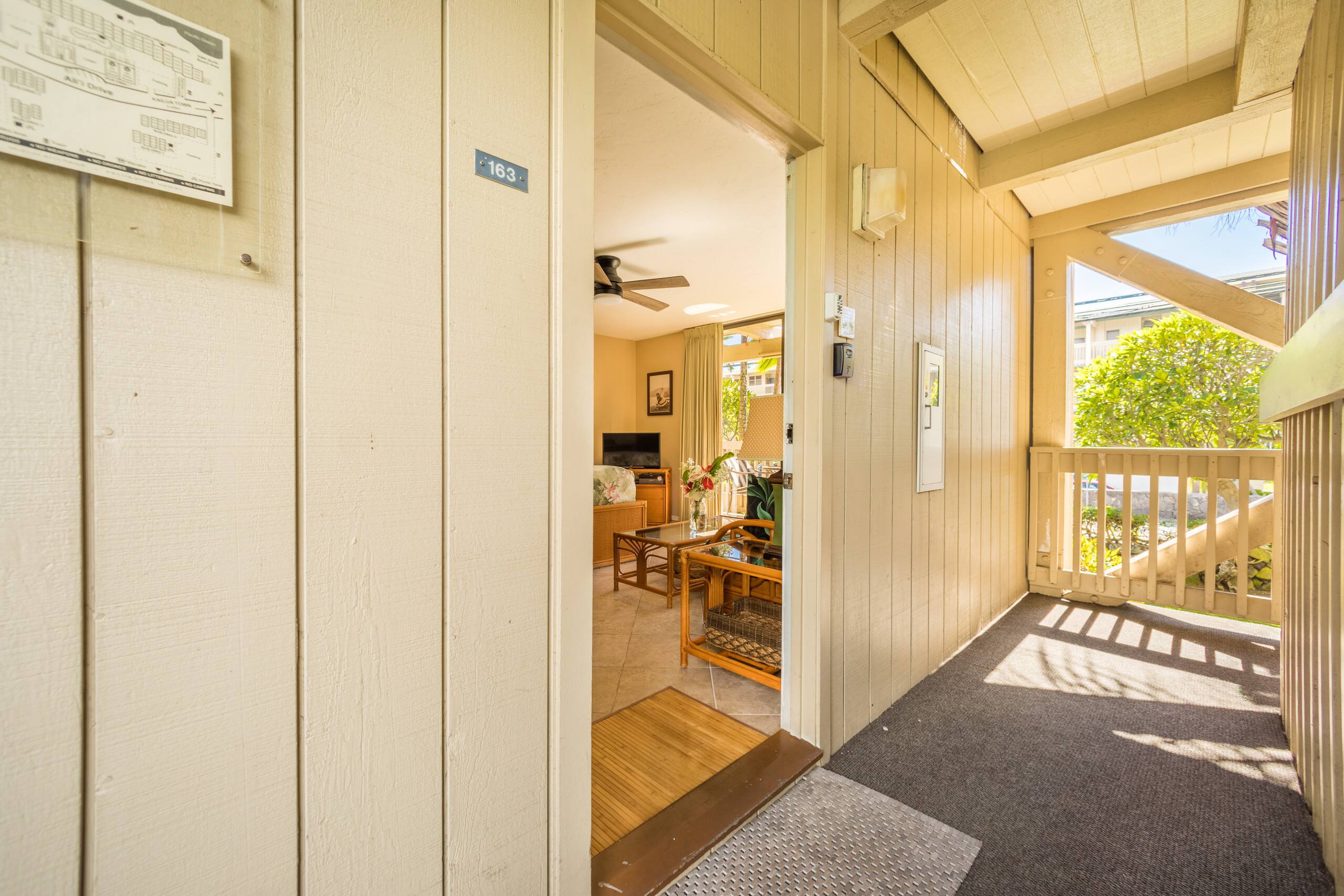 Condo in Kailua-Kona · ★4.91 · Studio · 1 bed · 1 bath - Image 44
