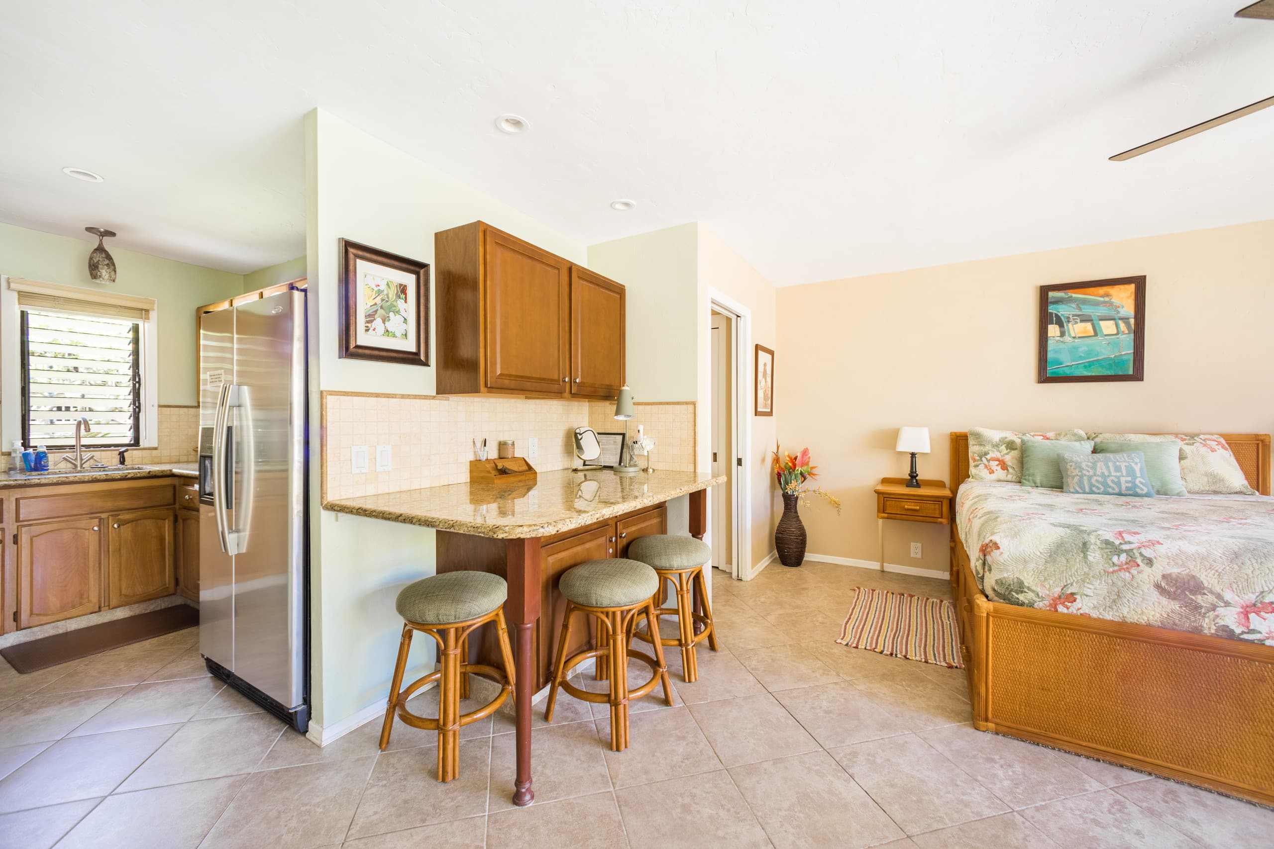 Condo in Kailua-Kona · ★4.91 · Studio · 1 bed · 1 bath - Image 2