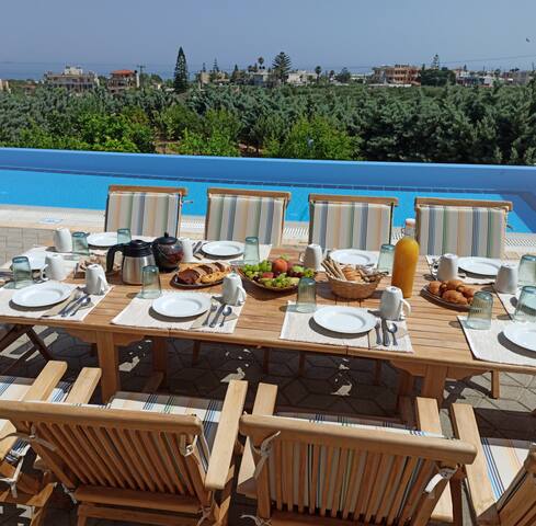 Four Seasons private villa-big heated pool-seaview gallery image 5