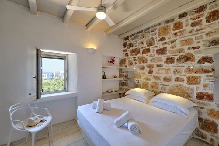 חדר שינה מס '1 עם מיטה זוגית