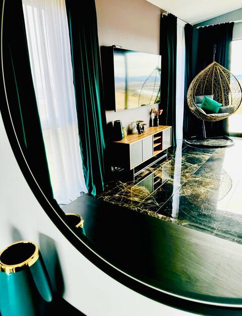 Smart Luxurious villa, hot tub & amazing view