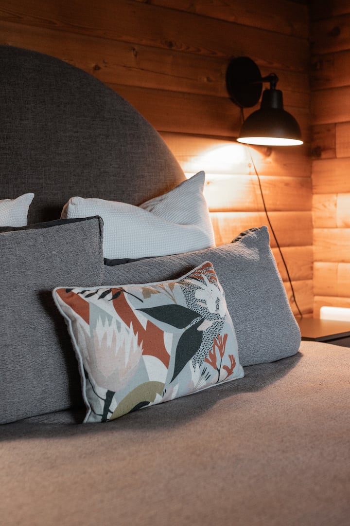 All linen is provided for your stay.