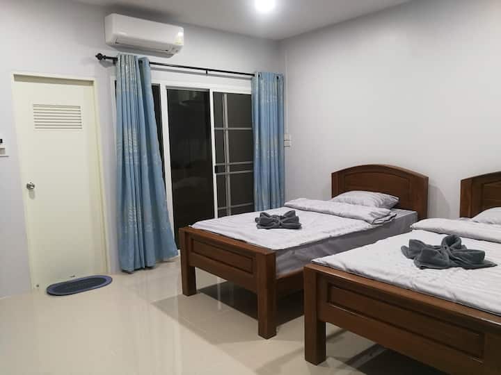 Supukson Apartment - Si Satchanalai
