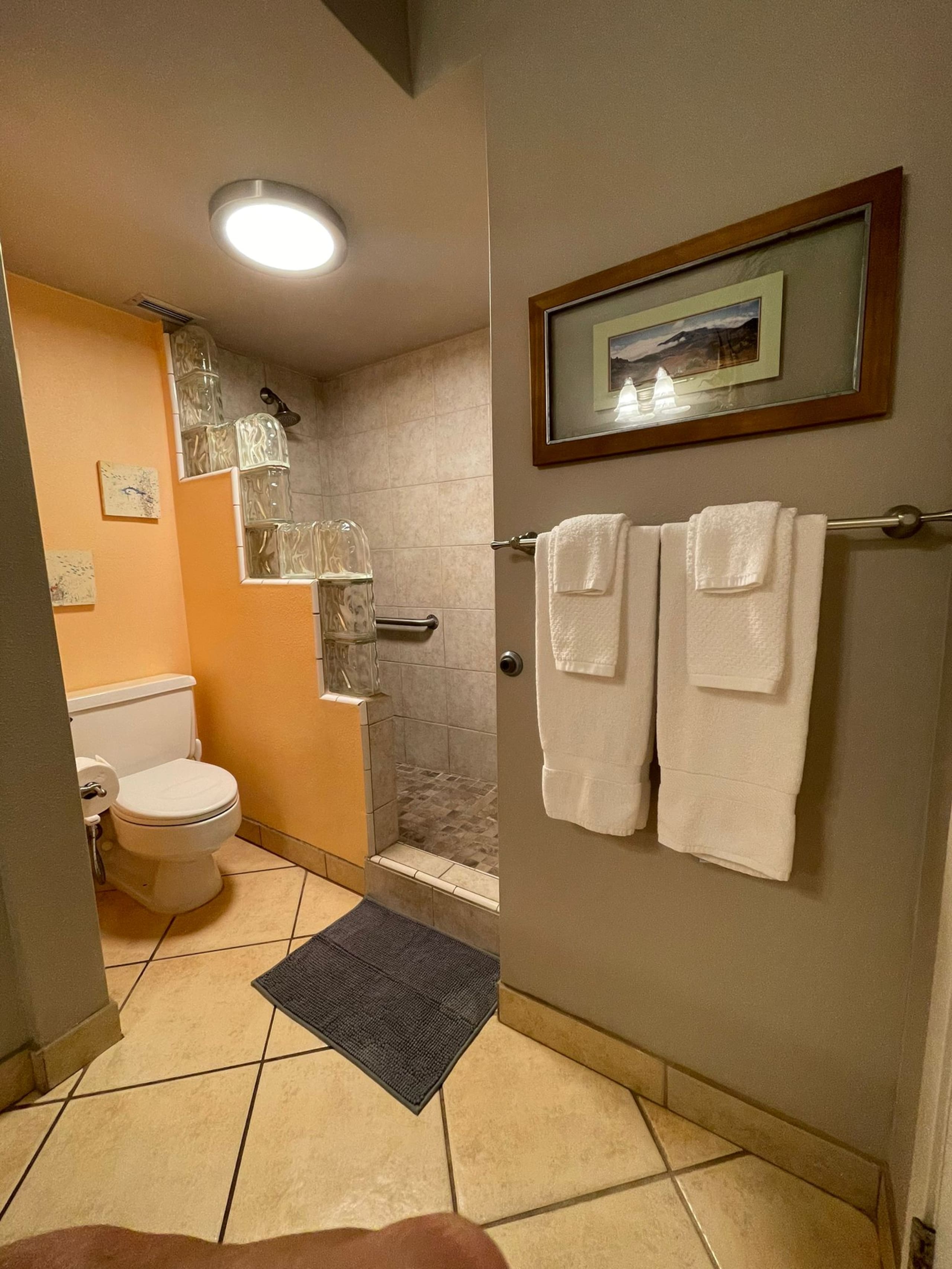 Condo in Kihei · ★4.85 · 2 bedrooms · 3 beds · 2 baths - Image 12