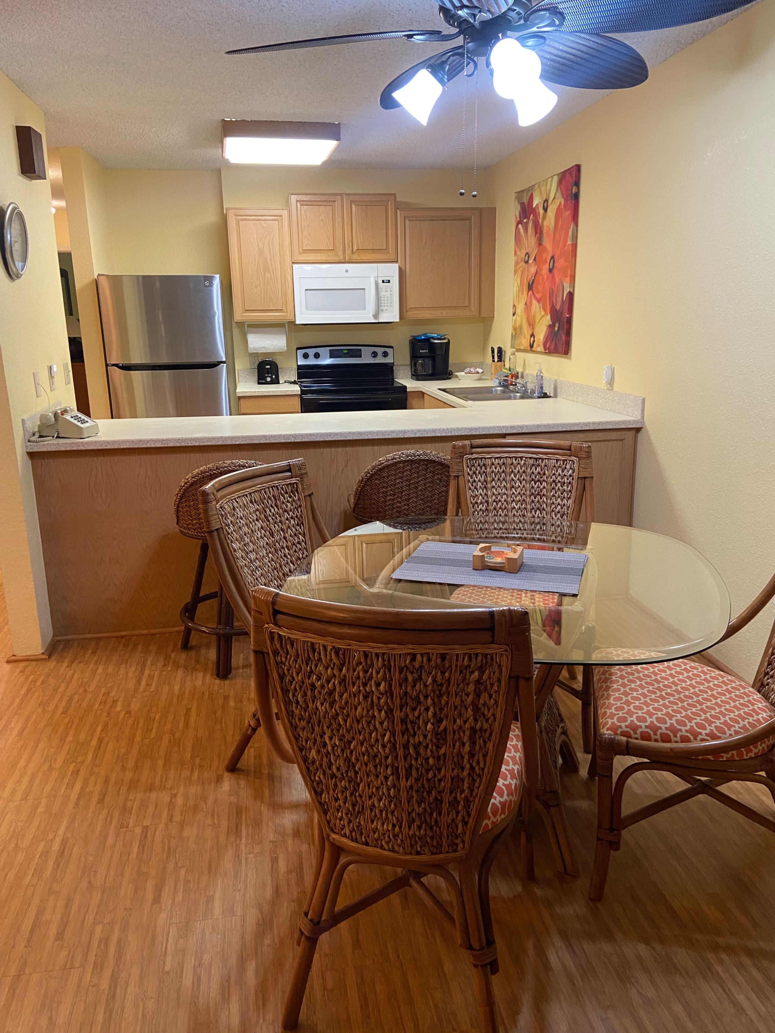 Condo in Kapaa · ★4.91 · 1 bedroom · 2 beds · 1 shared bath - Image 13