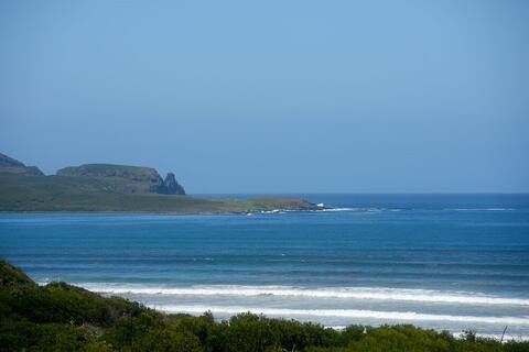 Cloudy Bay Beach House