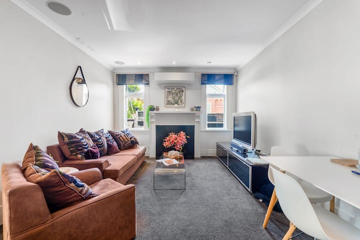 1brm - Perfect Location When In Auckland - Auckland