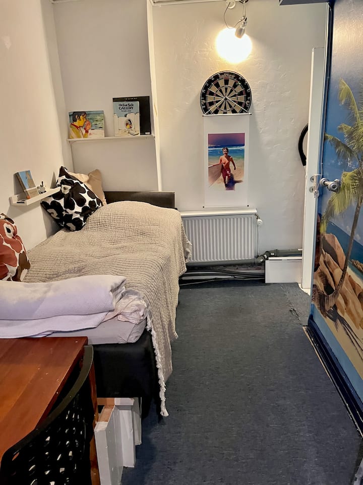 საძინებელი 2