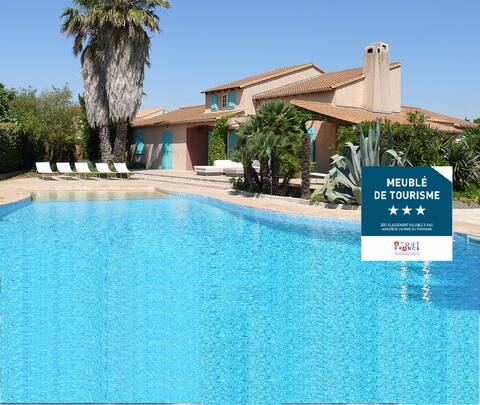 Mediterranean - Large heated swimming pool-Dogs OK