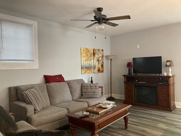 Rivertown Retreat In Historic Downtown - Indiana (State)