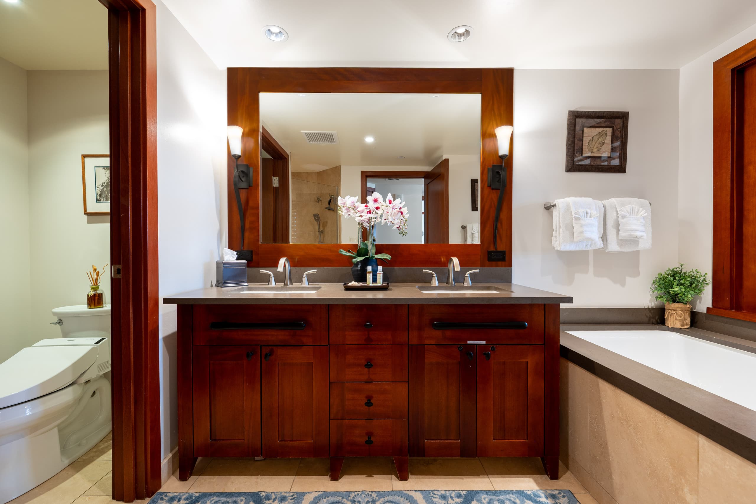 Condo in Kapolei · ★5.0 · 3 bedrooms · 5 beds · 3 private baths - Image 16