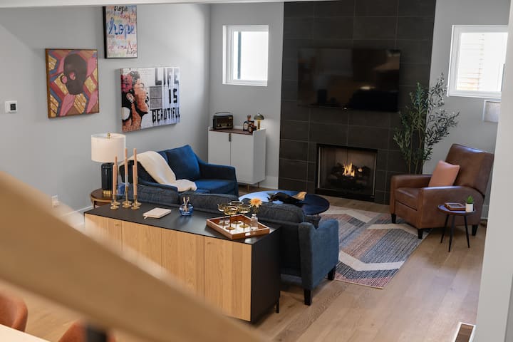 Your World Cup Skyline View | 2 Car Garage - Atlanta, GA