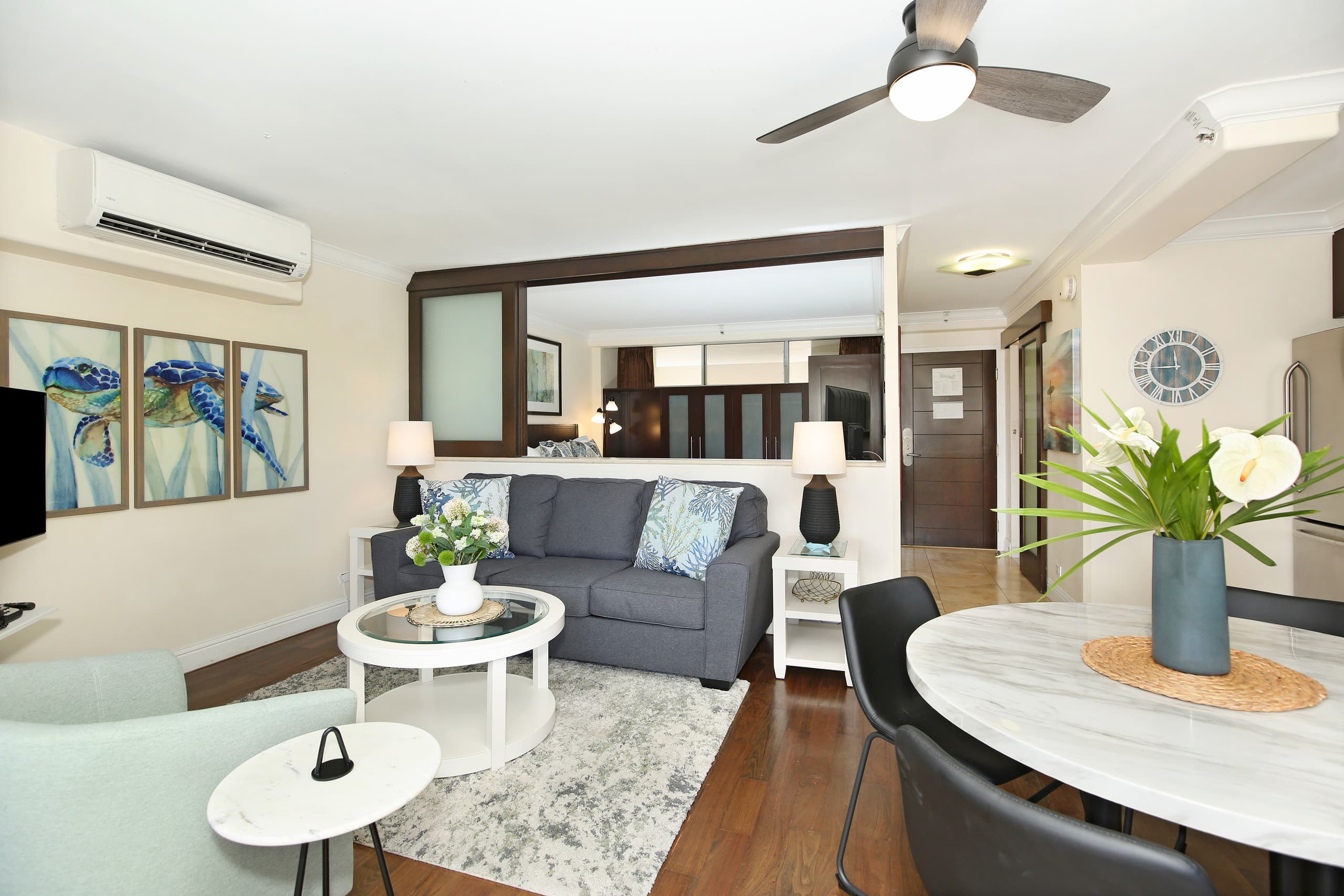 Condo in Honolulu · ★4.88 · 1 bedroom · 2 beds · 1 private bath - Image 6