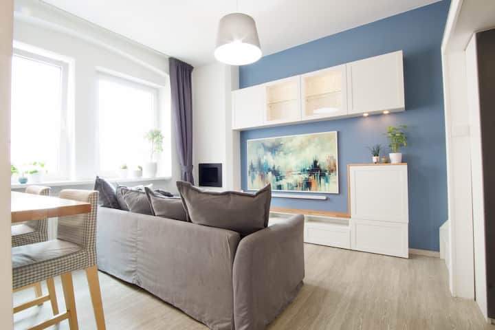Modern, Cozy Flat At Charles Square - Praga