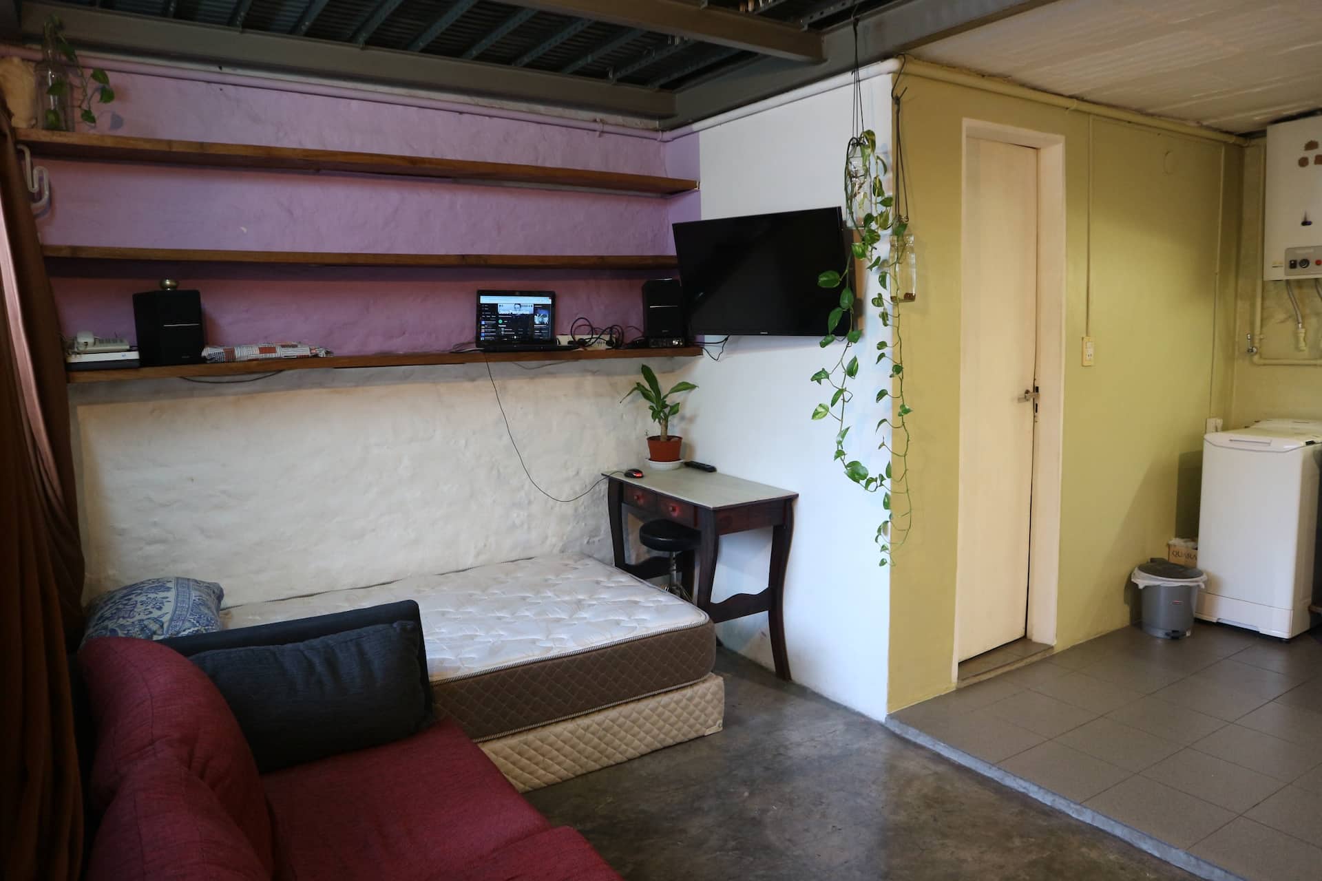 Apartamento tipo kitnet em Monserrat