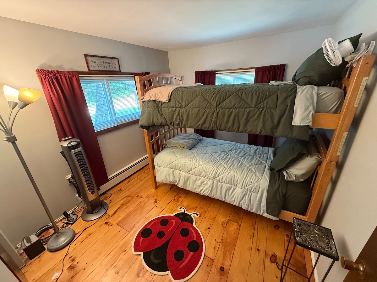 Chumba cha kitanda cha ghorofa