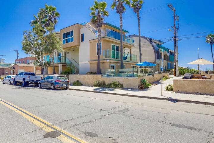 Ocean Views, Hot Tub, Firepit,hammock chairs gallery image 2