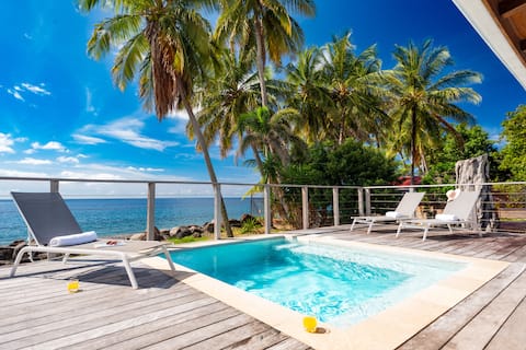 Peaceful villa on the beach : Little beach house