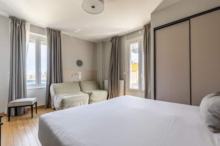 Chumba cha kawaida cha familia cha watu 5 kisicho na mwonekano wa bahari