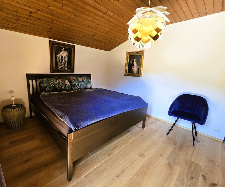 Schlafzimmer OG