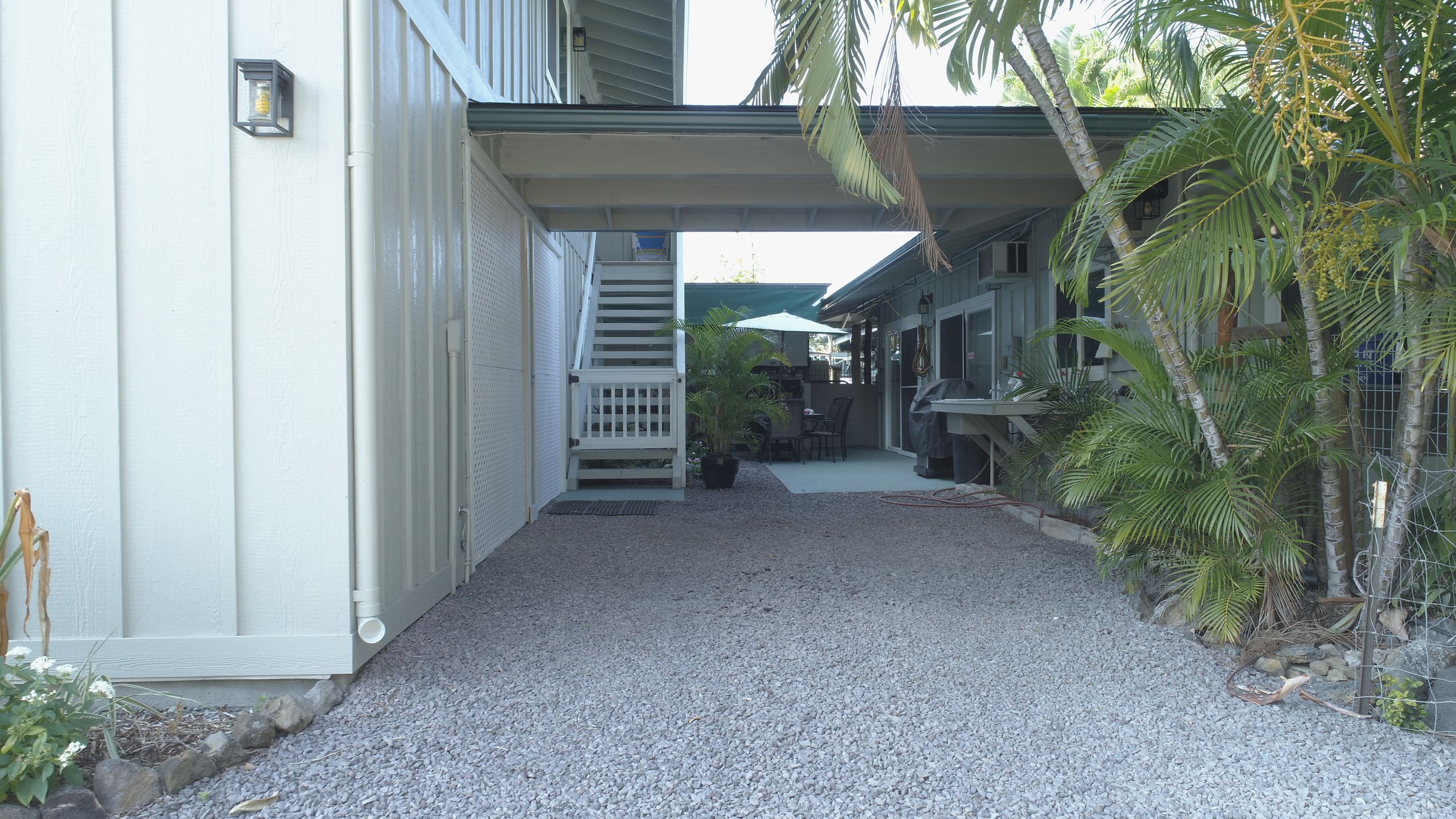 The Tree House Suite - Photo 16