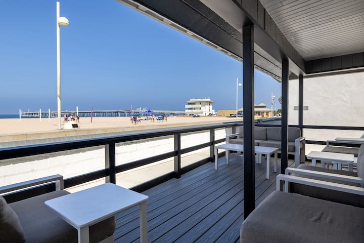 The Beach House Suite at Sea Sprite Beach Club