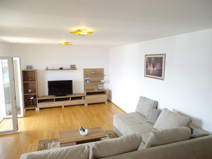 غرفة المعيشة