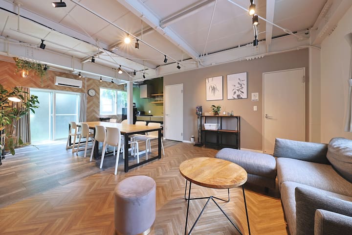 Spacious 4BR House/ 1 min to Stn & near Skytree