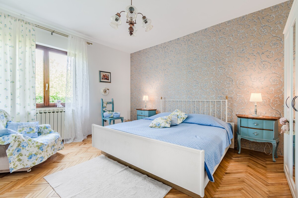 غرفة النوم 1