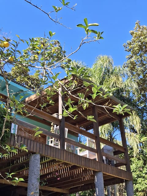 Top performing Airbnb: Flor da Roça - Green Cottage in águas Mornas