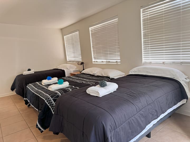 غرفة النوم 2